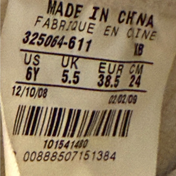 Nike Fuchsia and White Sneakers - Picture 4 of 4